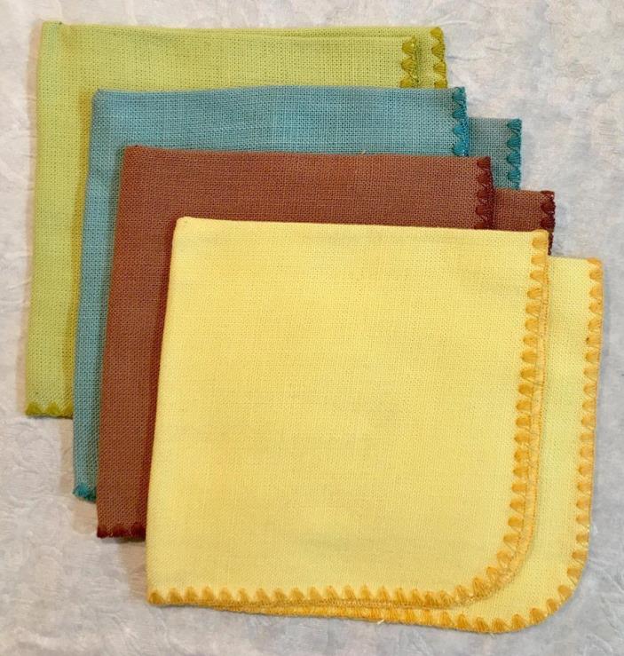 Vintage - Set of 4 Napkins - 10 1/2