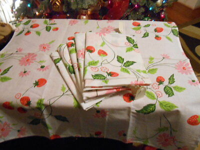 6 Vintage LINEN Strawberry Table Coverings 25x23