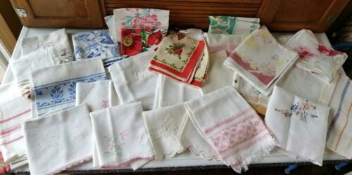 Large Lot Of Vintage CUTTER Dish Towels Table Runners
