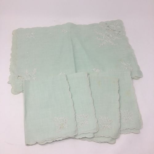 Placemat Cloth Napkins Set Vintage Mint Green Embroidered