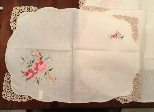 Vintage CreamPink linen Luncheon set, 4 sets, placemats and napkins, embroidered