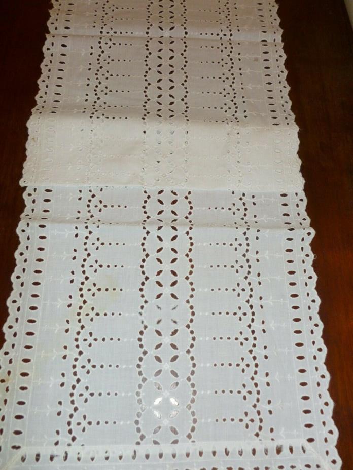 Vintage Lovely Cotton/Linen Table Runner /Dresser Scarf With Cut Work Design
