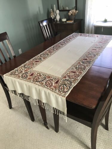 VINTAGE EUROPEAN EMBROIDERED CHAIN STITCH WIDE TABLE RUNNER 28” X 84” Incl FRING