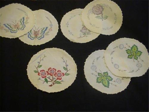 7 pc Printed Linen Doilies Various Designs Butterfly Rose Leaf Cherry Blossoms y