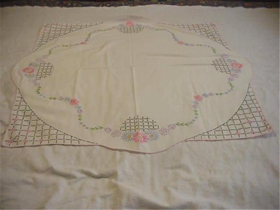 Vintage Large Embroidered Table Runner Interesting Shape Flowers with Gridwork
