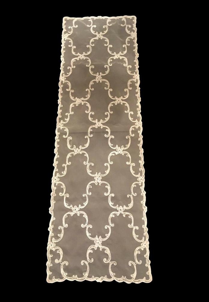 Very Pretty Vintage Cream Organdy Chain Stitch Embroidery Table Runner Doily