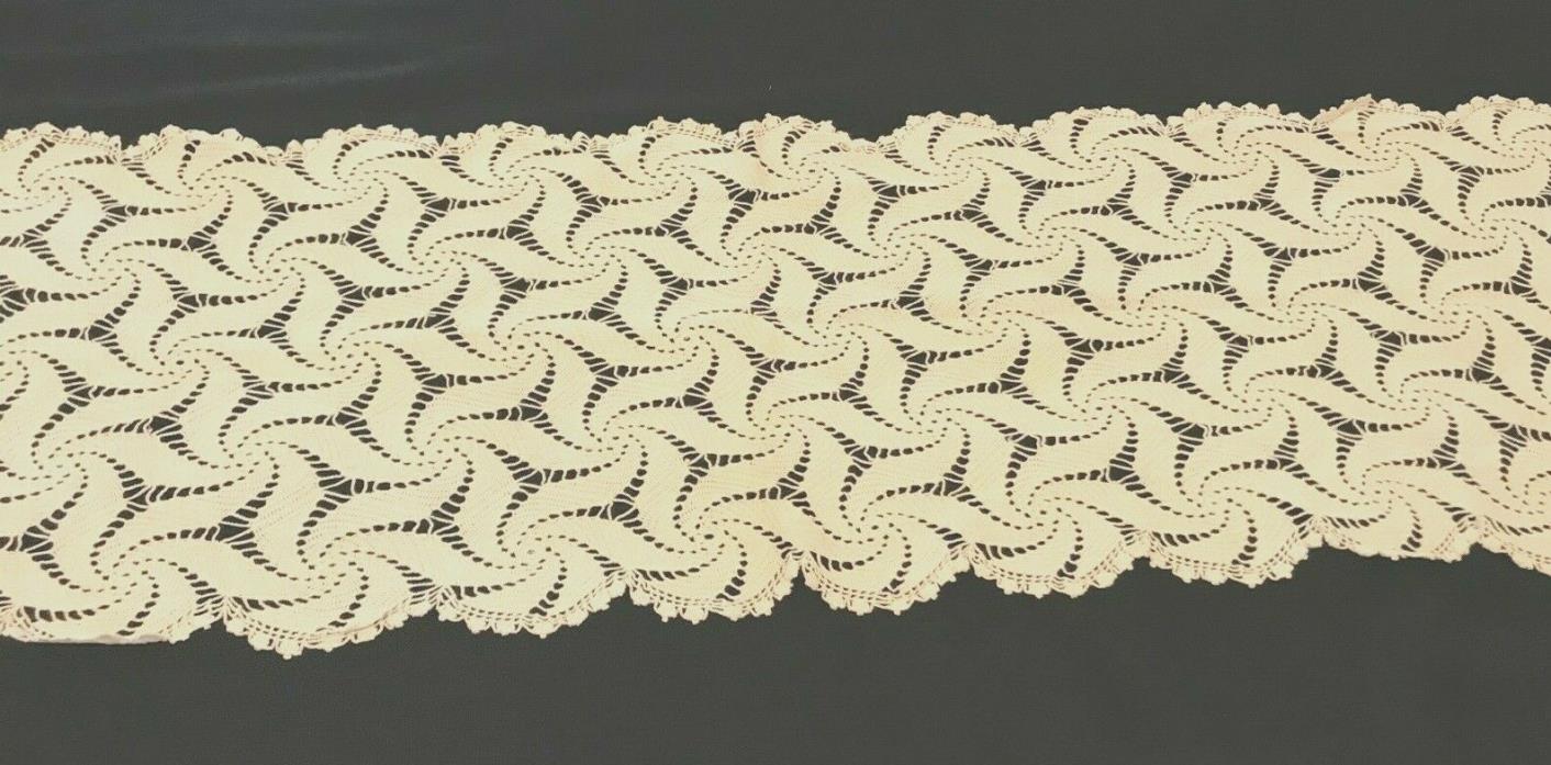 Crocheted Table Cloth Topper Swirls Ivory Cream Vintage Handmade 15