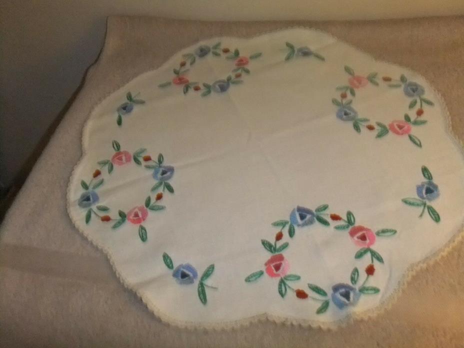 Vintage Dresser Scarf  with Embroidery & Lace Edge Round  #63TR