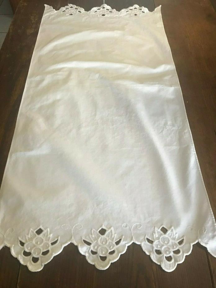 Vintage Bright White Small Cut Work Cotton Table Runner 17.5