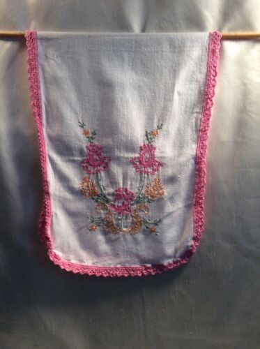 16S Vintage Embroidered Table Runner 38
