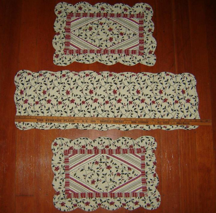 Reversible Table Runner Set with 2 Matching Place Mats Country Floral & Stripes