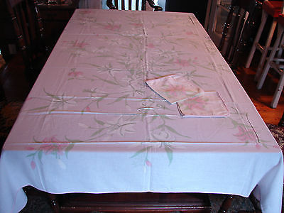 Table Cloth in pink and green cotton