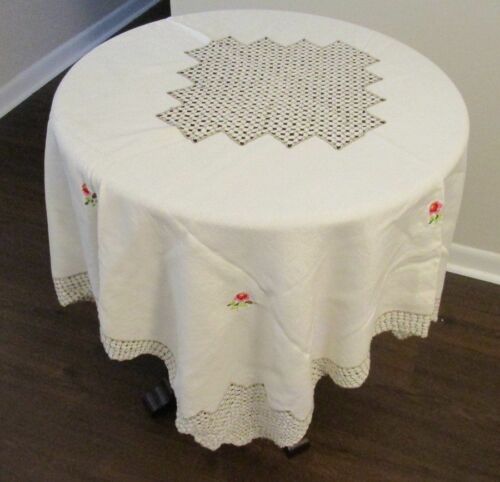 Vintage Handmade Ivory Linen/Lace Tablecloth 45x49