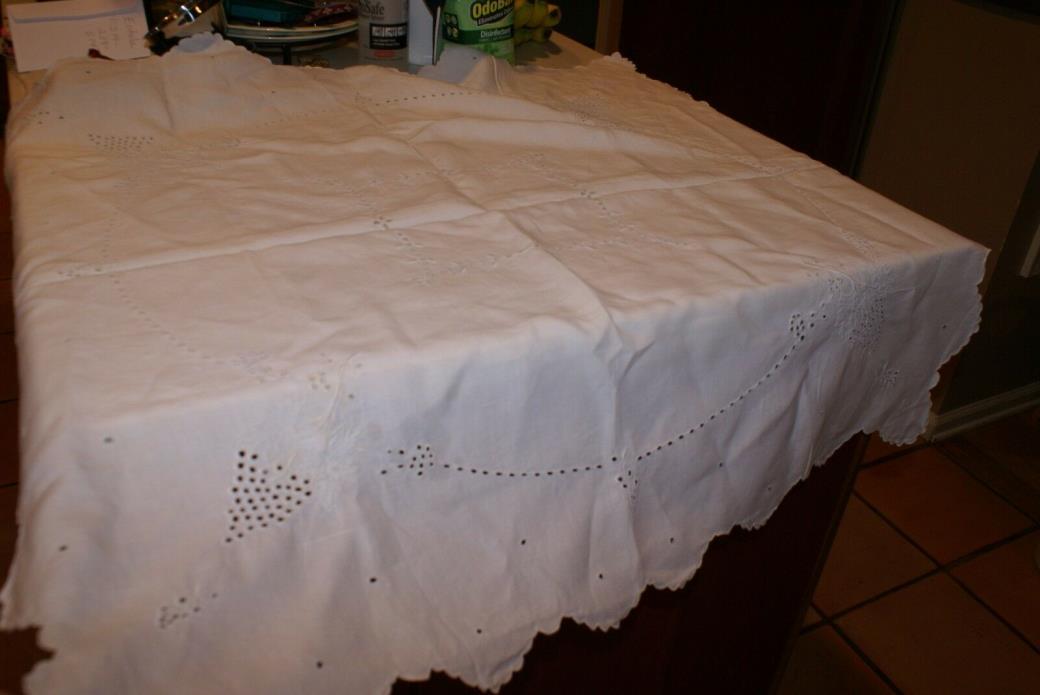 Vintage WHITE Damask Linen Tablecloth Hemstitching 34