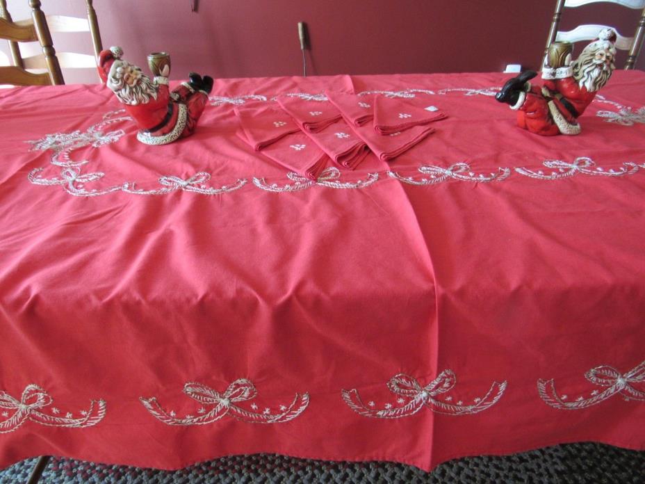 RED EMBROIDERED CHRISTMAS TABLECLOTH 60