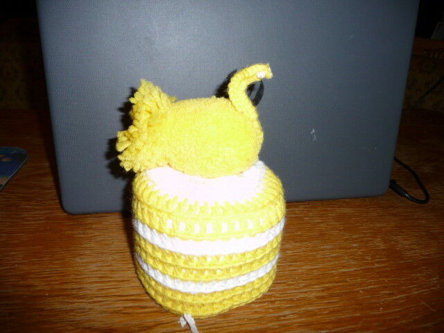 Crochet Toilet Paper Roll Cozy Cover with Swan on Top (Yellow & White color)
