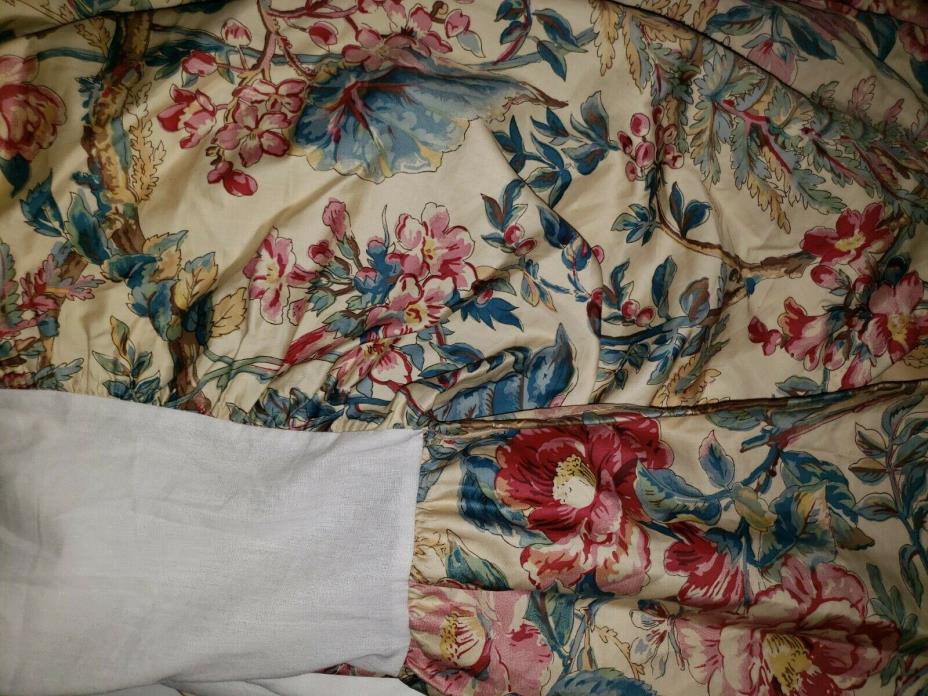Ralph Lauren Queen Bedskirt and 2 standard Tangiers Raffia Floral Braided Shams