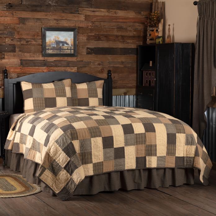 VHC Kettle Grove Bedding Set Quilt & Sham California King, King, Queen or Twin