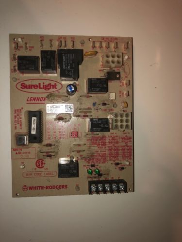 LENNOX 97L4801 Furnace Control Circuit Board White Rodgers 50A62-121