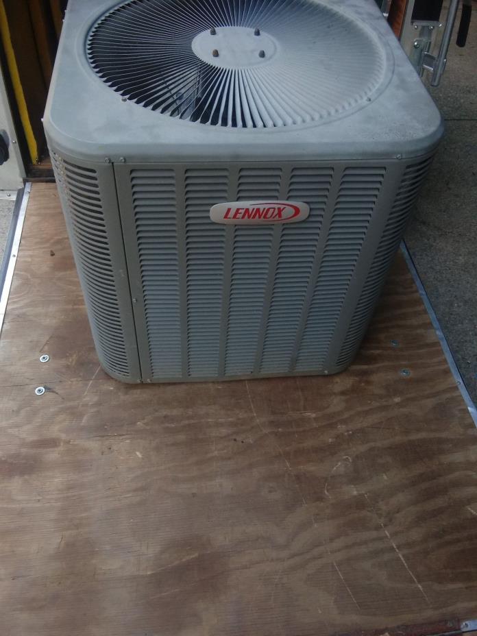 Lennox 3.5 TON/ 13 SEER AC UNIT WITH R410A