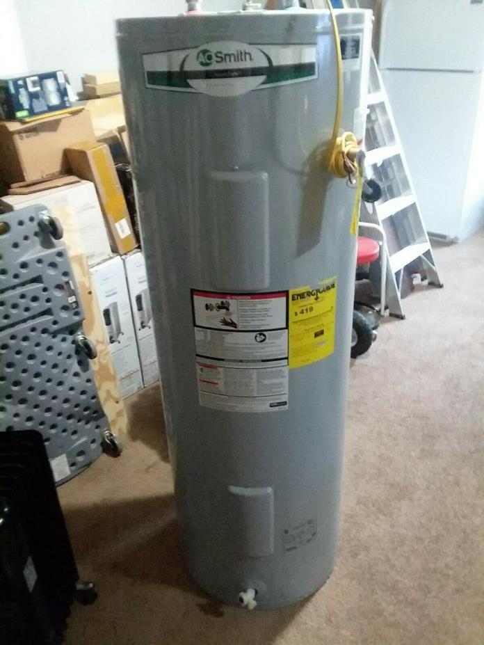AO Smith 40 Gallon Electric Water Heater 4500w Duel Element Excellent Condition