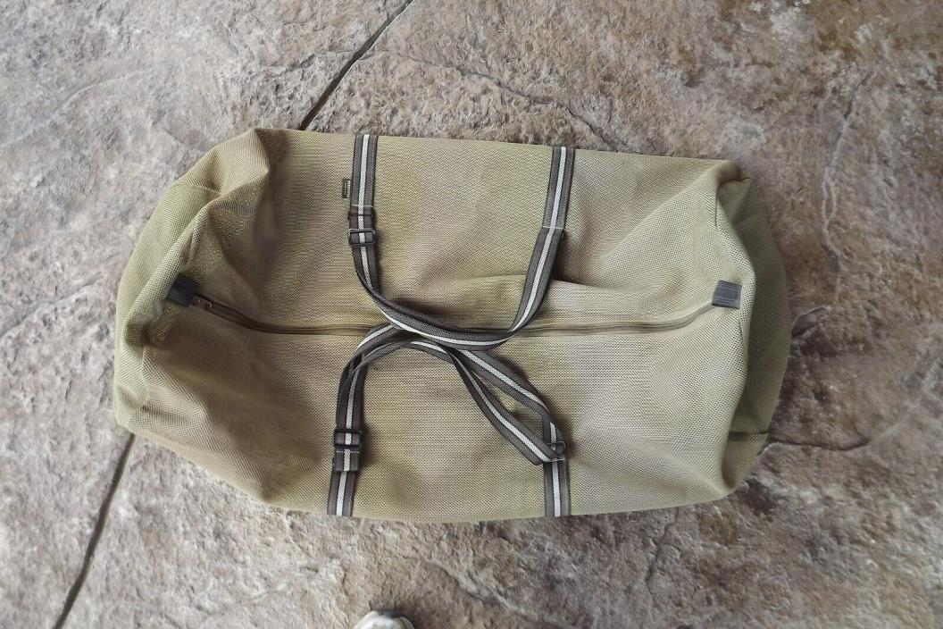 Heavy Weight Mesh Large Decoy Bag with straps Brown/Green in color