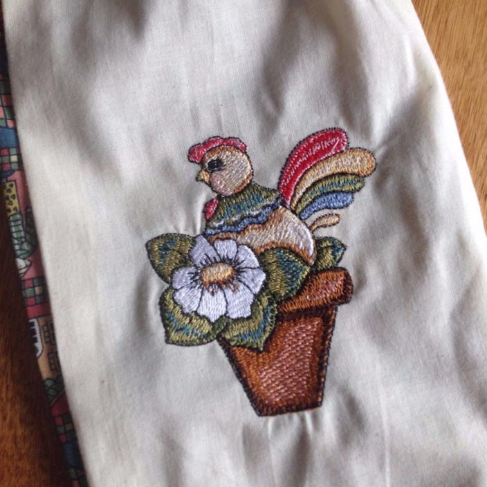 Sitting Pretty Hen on Nest- Plastic shopping bag holder - FREE SHIP!