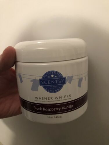 Scentsy Washer Whiffs 16 OZ (NEW) BLACK RASPBERRY VANILLA