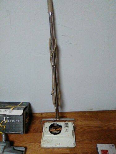 Vintage General Electric Vacuum Sweeper