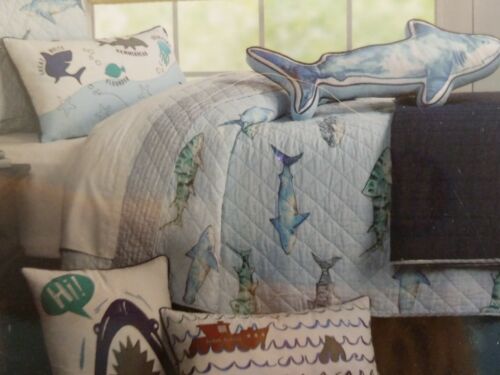 NEW BOAT HOUSE 5PC Twin Quilt & Sheet Set SHARKS 100% COTTON BLUE GRAY