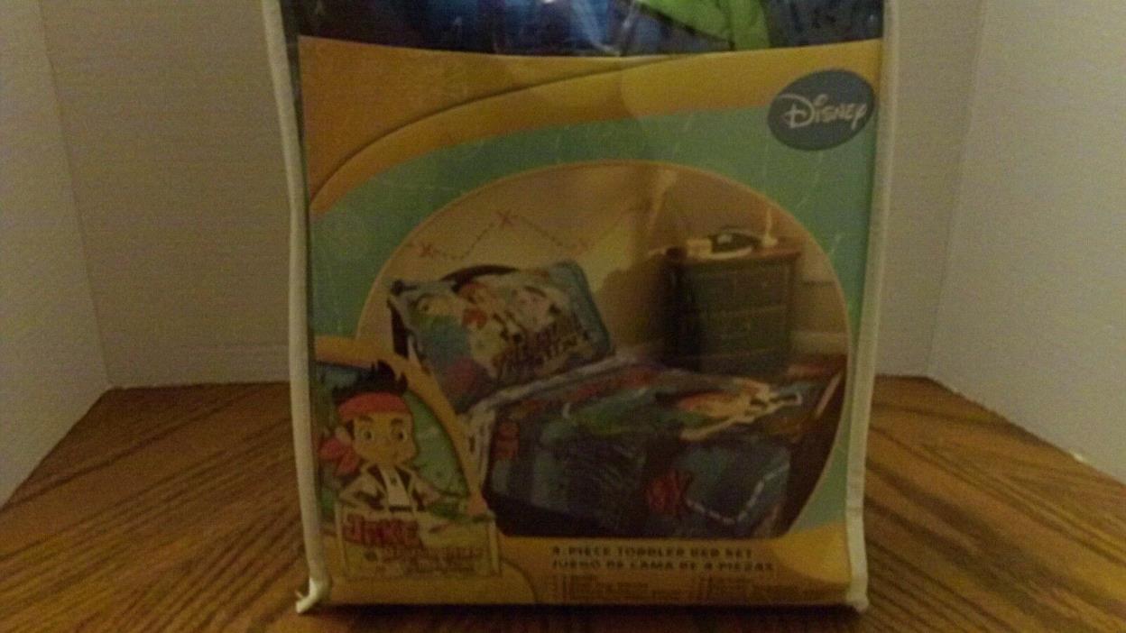 Disney Junior Jake and the Never Land Pirates 4 Piece Toddler Bed Set NEW