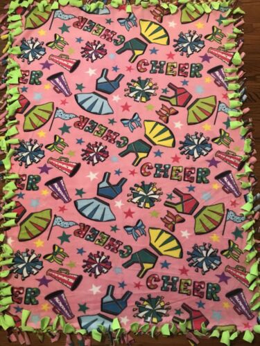 Cheerleader Fleece Tie Blanket
