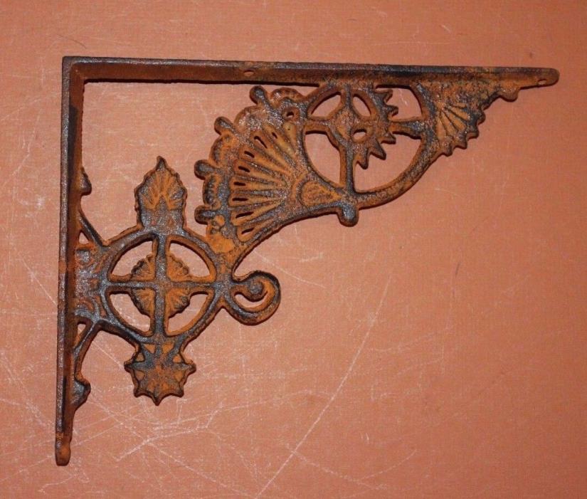 Antiqued Rust Look Finish Cast Iron Shelf Brackets, Victorian Fan, 8 1/2