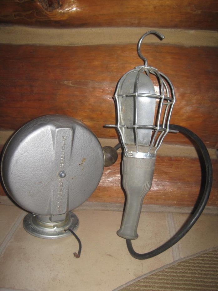 Vintage Industrial APPLETON REELITE Retractable Extension Cord & Light STEAMPUNK