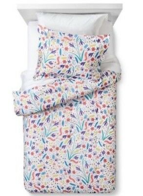 Pillowfort Floral Festival Comforter Twin 2 Pc Set New White Coral Blue Flowers