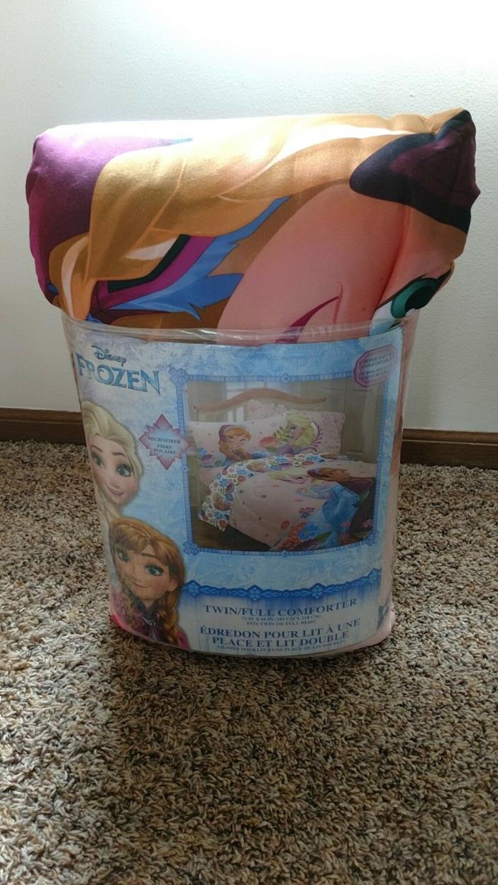 Disney Frozen Twin/Full Comforter Floral Breeze Elsa & Anna Brand New