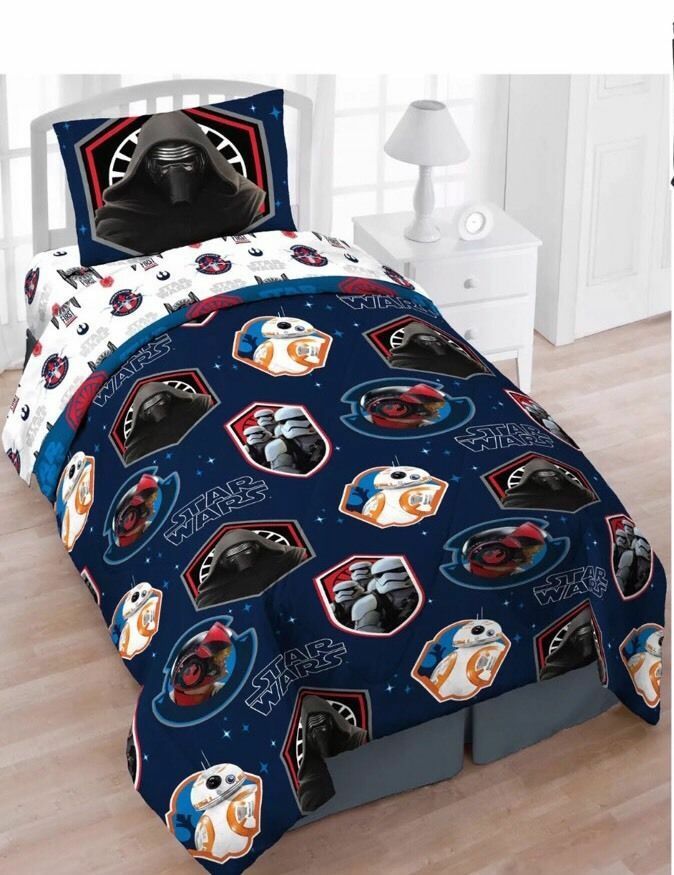 NIP Star Wars 5pc Reversible Comforter Set w/Bonus Tote Bag
