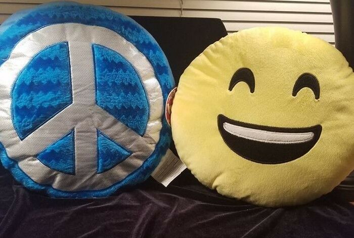 SET 2 EMOJI THROW PILLOWS: TURQUOISE PEACE & TEEN HAPPY SMILEY JUSTICE CUTE GIFT