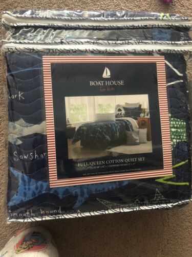 Boat House Kids Full/queen Cotton Quilt Set With Shams New Navy Blue Sharks