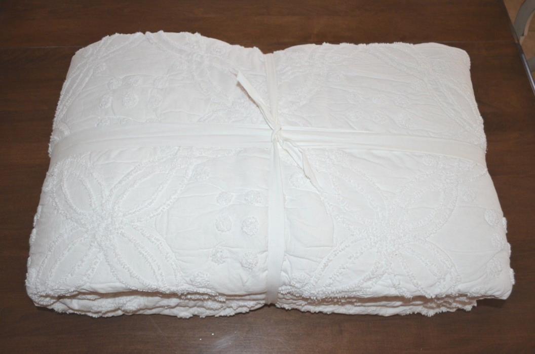 Pottery Barn Candlewick White King Quilt Heirloom Bedspread
