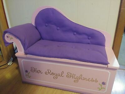 Wildkin Princess Fainting Couch with Storage, Features Removable Pl... BRAND NEW