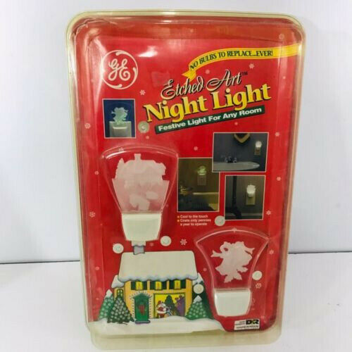 Night Light Led Plug In GE Christmas Holly Bells Winter Cottage Green White NEW