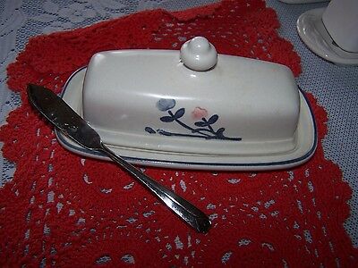 Pfaltzgraff  Windsong Butter Dish Retired 1984-1992 with Knife