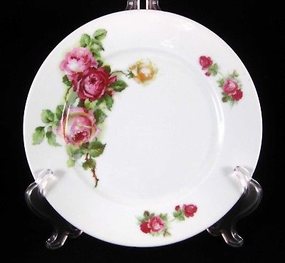 VTG BOHEMIAN FINE CHINA “FLORAL PATTERN” LUNCHEON PLATE, CZECHOSLOVAKIA 9 1/4 IN