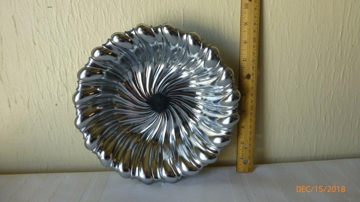 Vintage Shelton Ware Silver Colored Shell Flower Candy Nut Dish