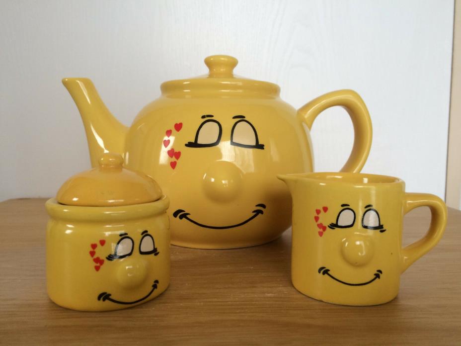 Funny Face Teapot Creamer Sugar Bowl Set 3D Protruding Nose Sleepy Love Yellow