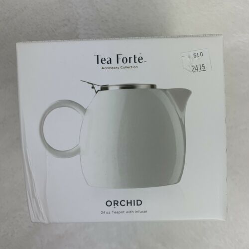 Tea Forté PUGG 24oz Ceramic Teapot Stainless Tea Infuser, Loose Orchid White