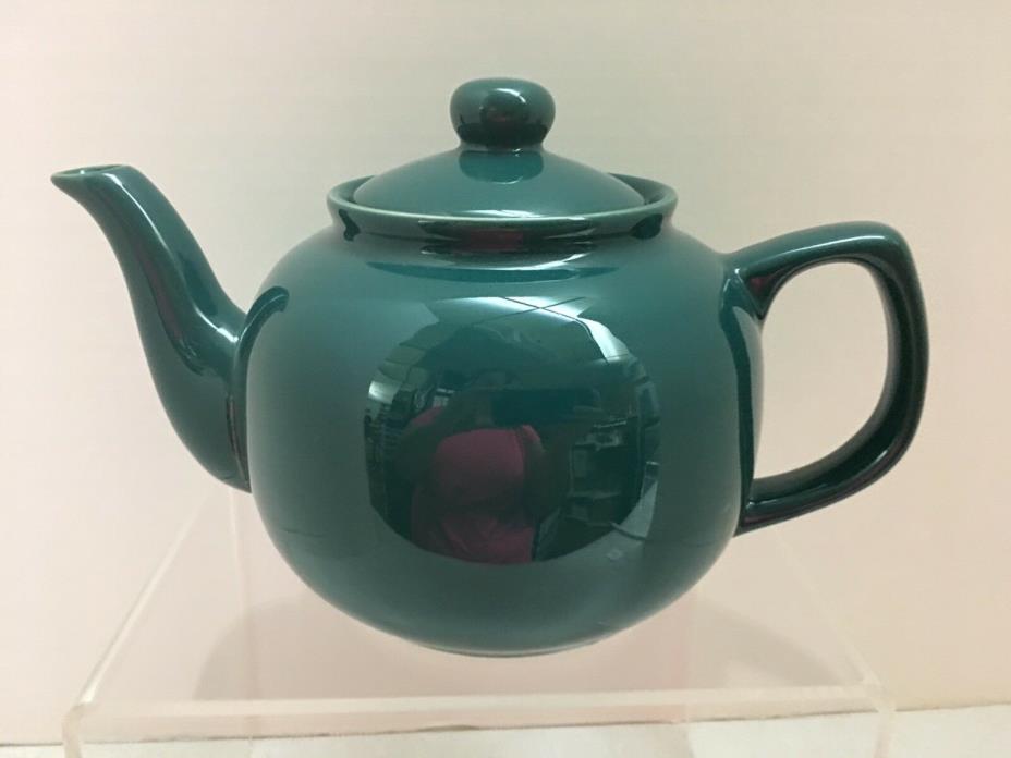 Hunter Green Gloss Finish Teapot Holds 4 Cups