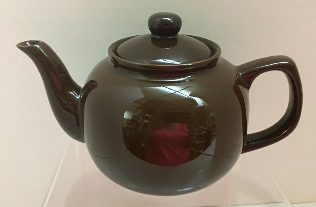 Brown Gloss Finish Teapot Holds 4 Cups