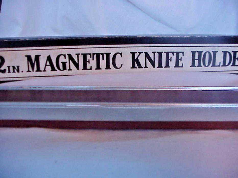12 INCH MAGNETIC KNIFE HOLDER NEW IN BOX